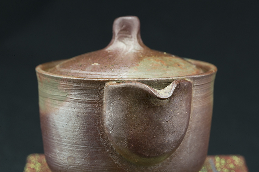 Bizen hoihin japanese teapot